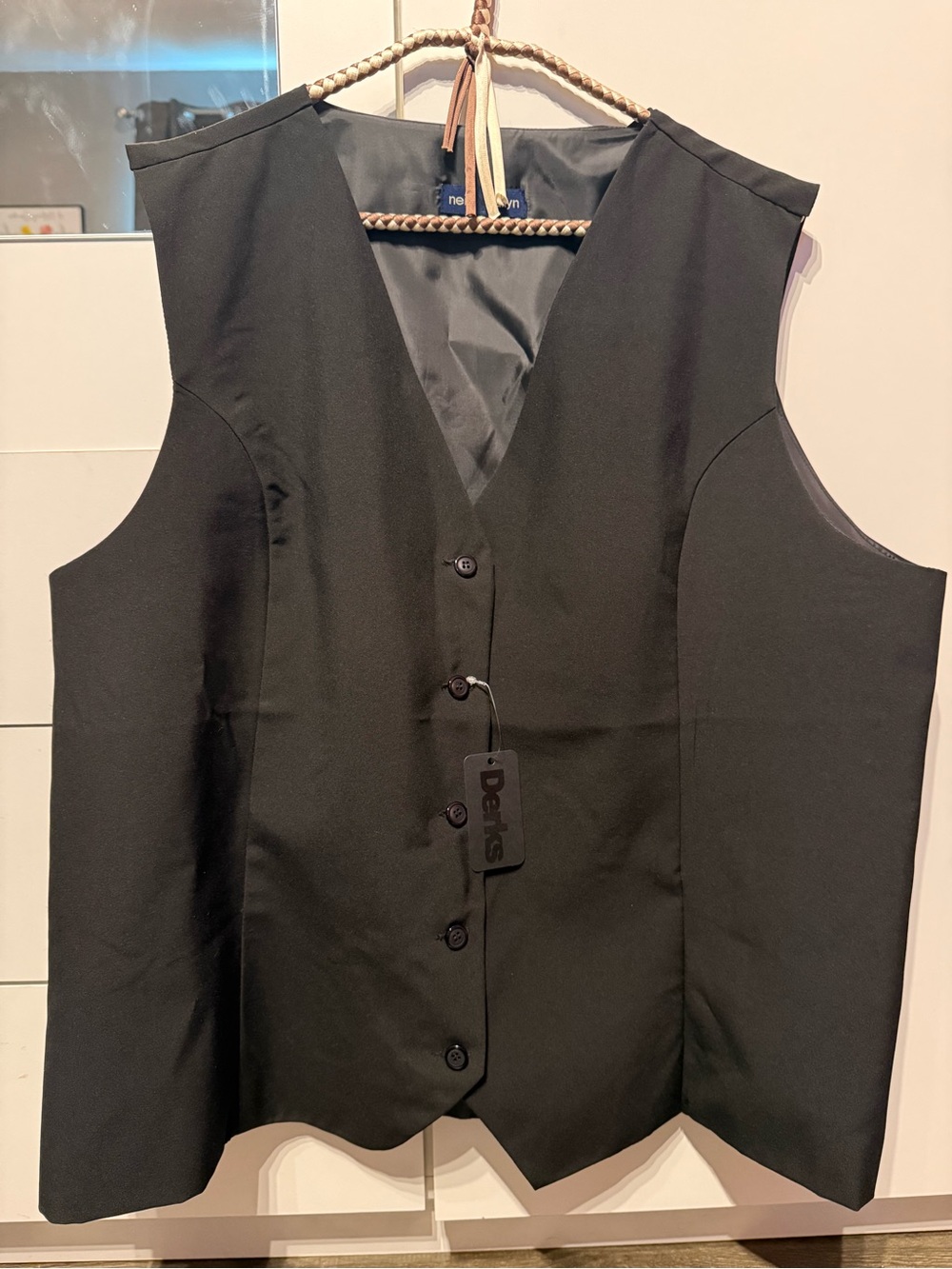 NWT Classic Men's Black Dress Vest by Neil Allyn